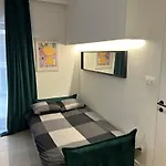 Wieniawska Home, Centrum, 24h Check-in Apartment *